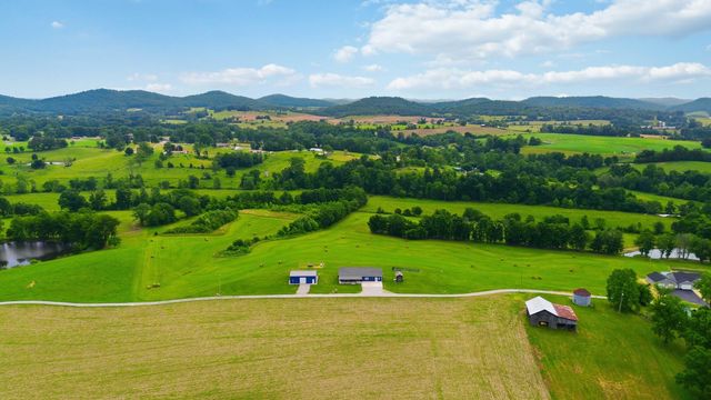520 Pioneer Lane, Brodhead, KY 40409