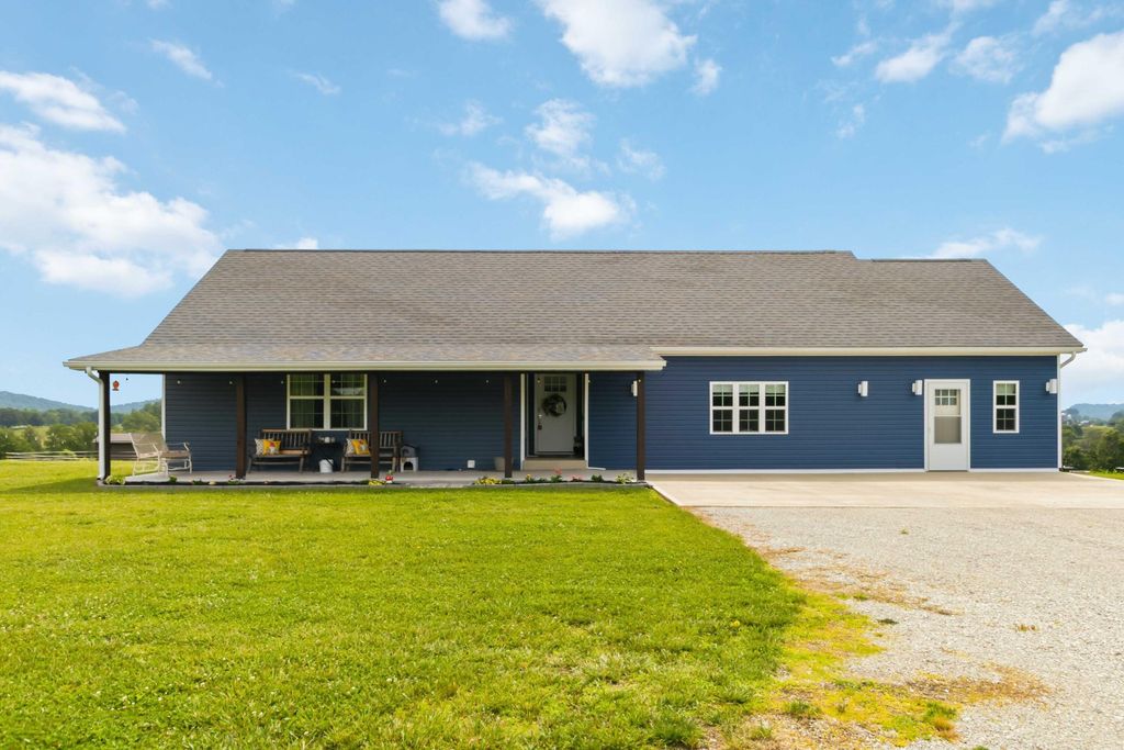 520 Pioneer Lane, Brodhead, KY 40409