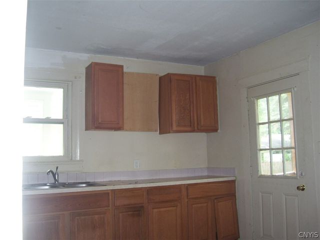 110 Edgewood Avenue, Syracuse, NY 13207
