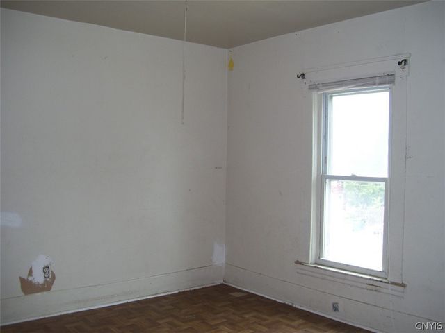 110 Edgewood Avenue, Syracuse, NY 13207