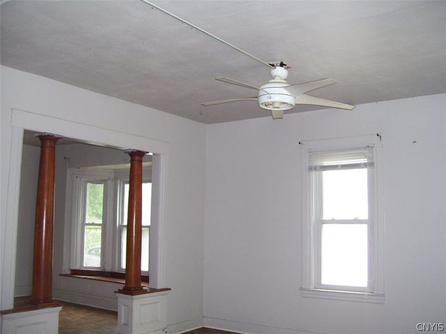 110 Edgewood Avenue, Syracuse, NY 13207