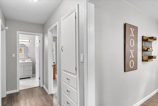 1109 Ulrich Ave, Modesto, CA 95350