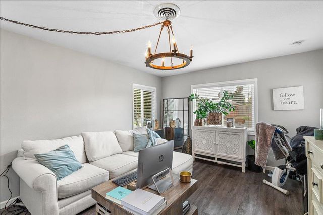 1109 Ulrich Ave, Modesto, CA 95350