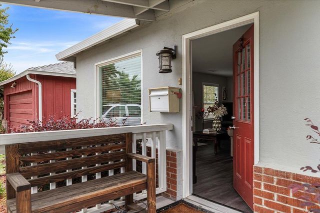 1109 Ulrich Ave, Modesto, CA 95350