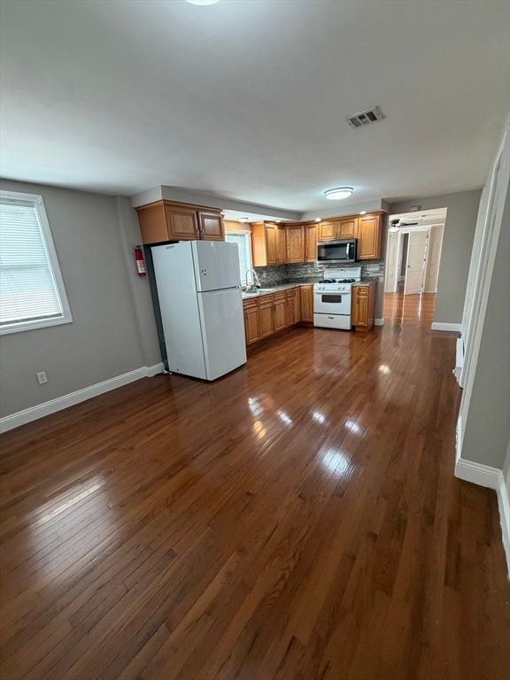 99 Weston St 2, Brockton, MA 02301