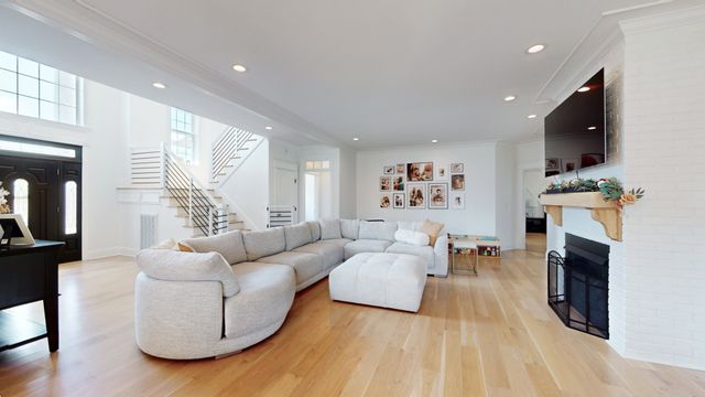 102 Briana Rd, Lebanon, TN 37087