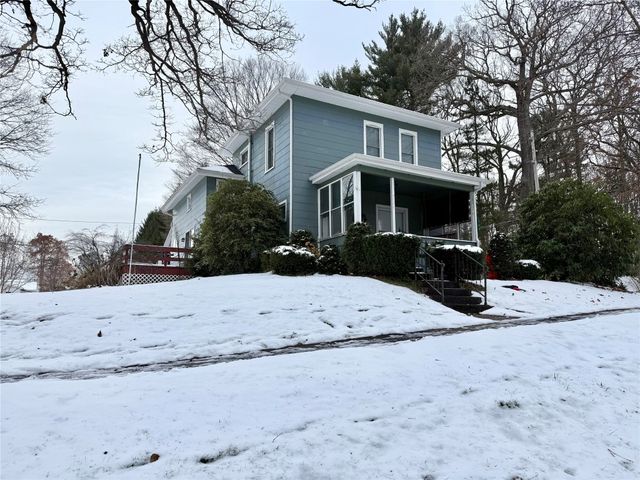 162 E 5TH Street, Waterford, PA 16441