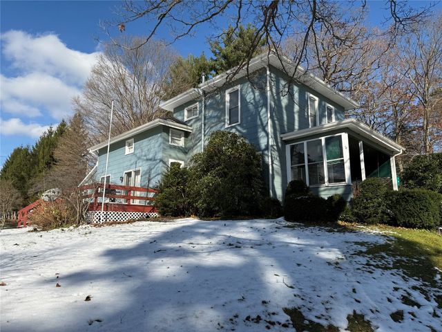 162 E 5TH Street, Waterford, PA 16441