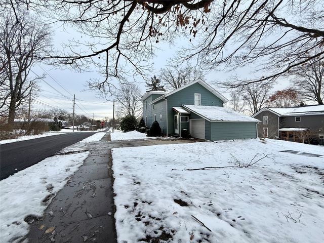 162 E 5TH Street, Waterford, PA 16441