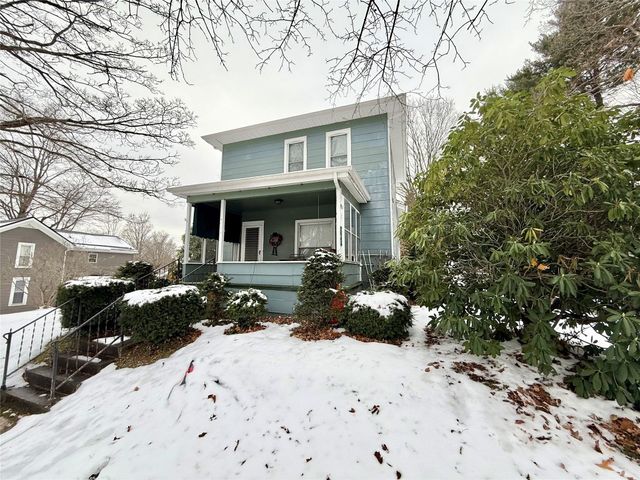 162 E 5TH Street, Waterford, PA 16441