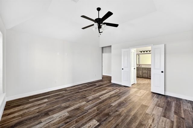 1739 Riviera Drive, Waxahachie, TX 75165