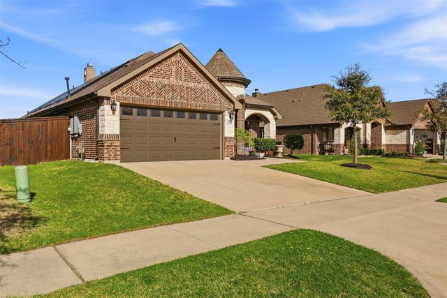 1739 Riviera Drive, Waxahachie, TX 75165