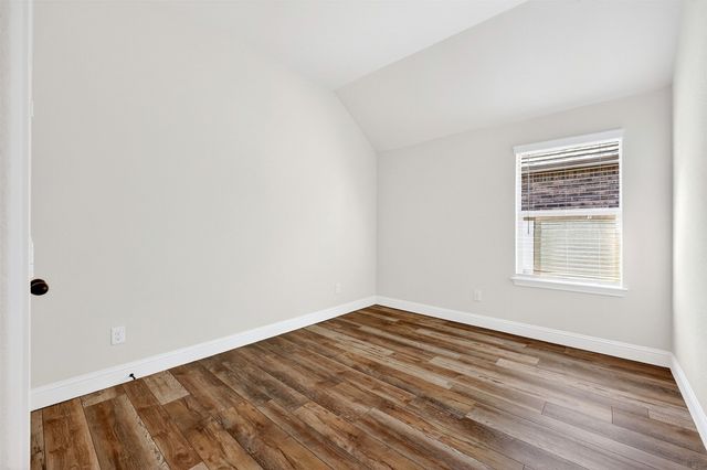 1739 Riviera Drive, Waxahachie, TX 75165