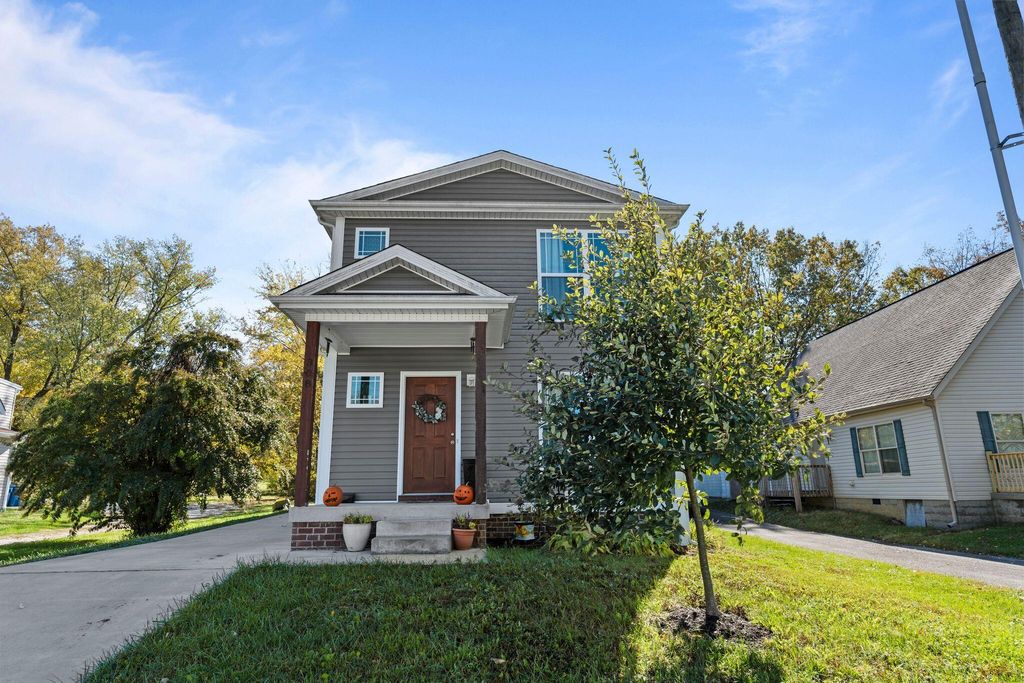 308 E Woodford Street, Lawrenceburg, KY 40342