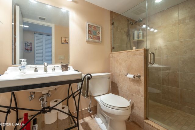 1051 Ocean Shore Blvd Apt 305, Ormond Beach, FL 32176