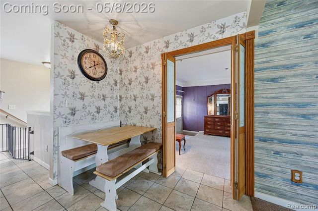 18210 Winwood Avenue, Brownstown, MI 48193