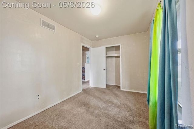 18210 Winwood Avenue, Brownstown, MI 48193