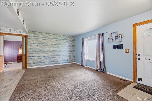 18210 Winwood Avenue, Brownstown, MI 48193