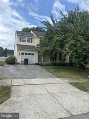 218 ALBANY AVE W, Walkersville, MD 21793