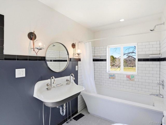 390 Ash St, Denver, CO 80220