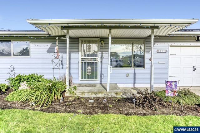 1629 Newport Wy, Woodburn, OR 97071