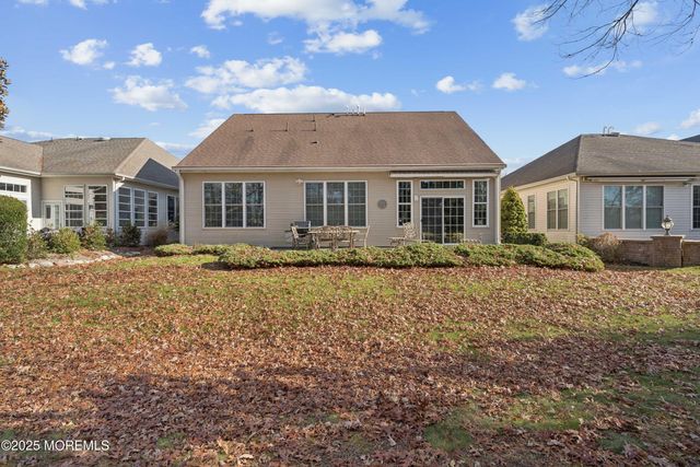 66 Crooked Stick Road, Jackson, NJ 08527