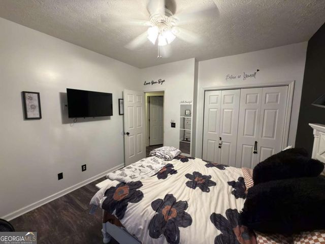 8590 Kencrest Drive, Winston, GA 30187