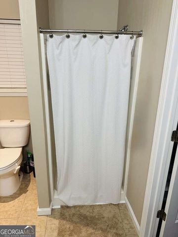 8590 Kencrest Drive, Winston, GA 30187