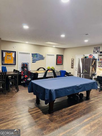 8590 Kencrest Drive, Winston, GA 30187