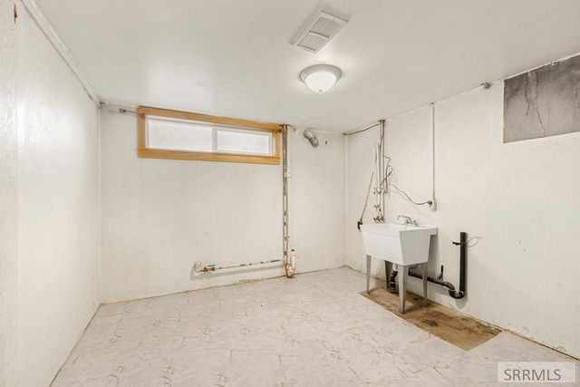 181 W 13th Street, Idaho Falls, ID 83402
