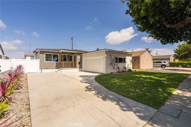 16616 Ermanita Ave, Torrance, CA 90504