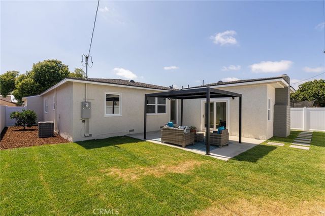 16616 Ermanita Ave, Torrance, CA 90504