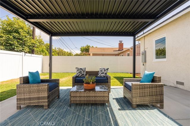 16616 Ermanita Ave, Torrance, CA 90504