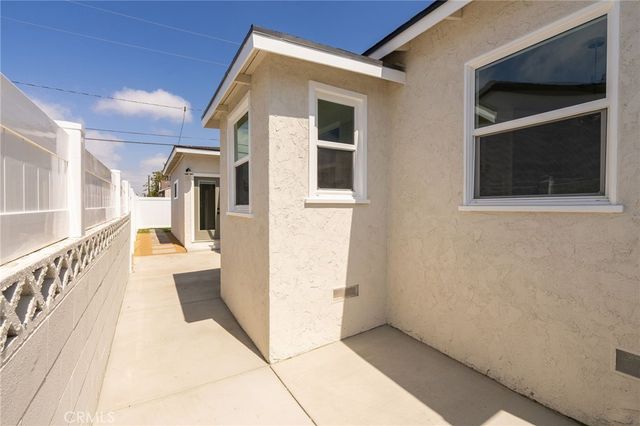 16616 Ermanita Ave, Torrance, CA 90504