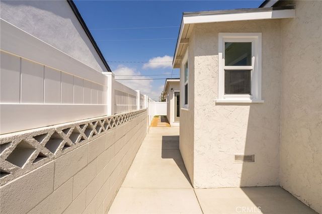 16616 Ermanita Ave, Torrance, CA 90504