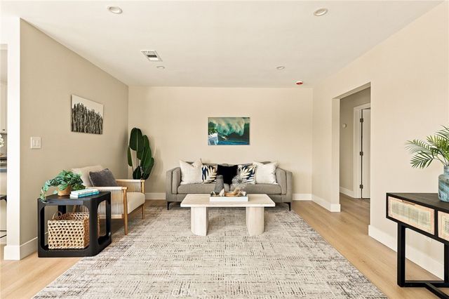 16616 Ermanita Ave, Torrance, CA 90504