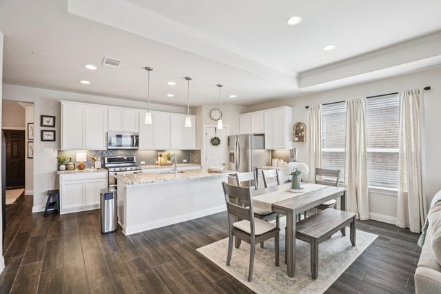 642 Bayberry CIR, Buda, TX 78610