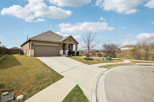 642 Bayberry CIR, Buda, TX 78610