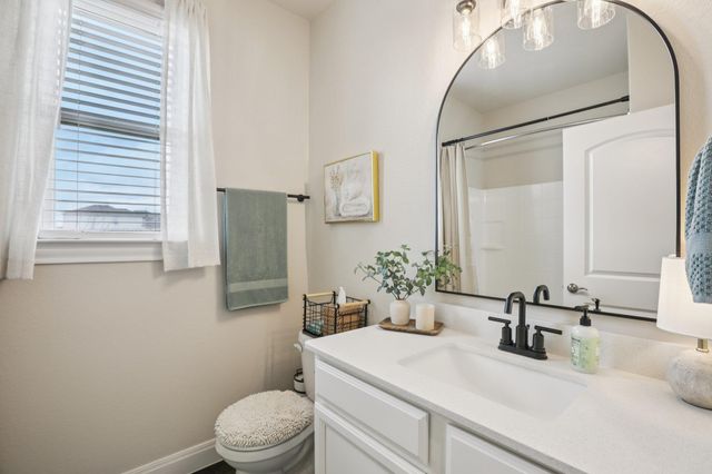 642 Bayberry CIR, Buda, TX 78610