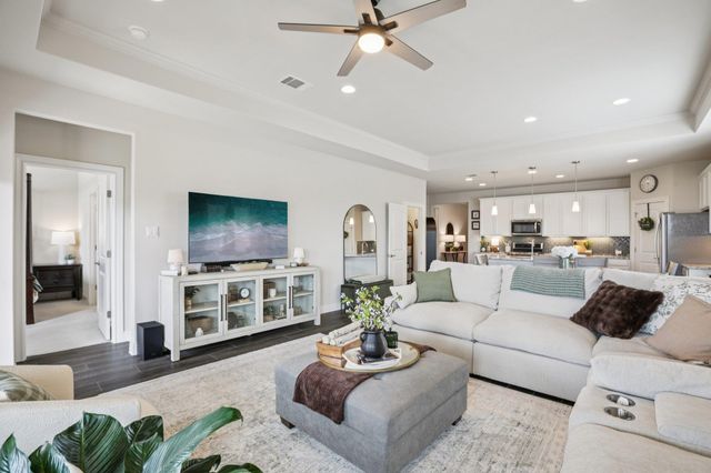 642 Bayberry CIR, Buda, TX 78610