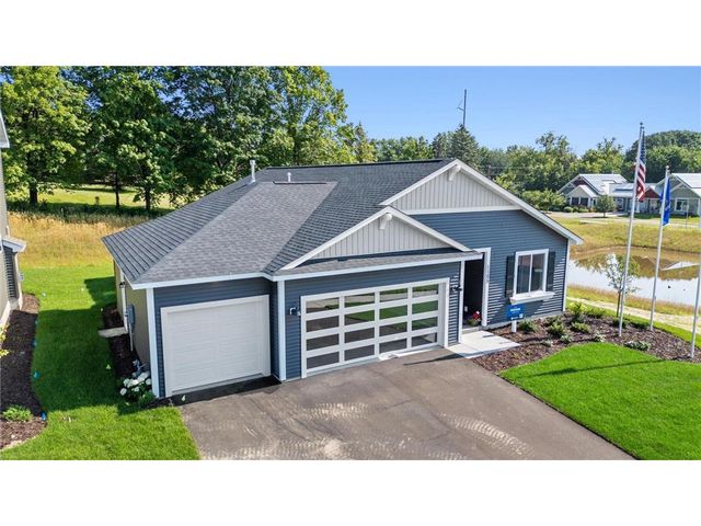 1105 Compton Avenue, River Falls, WI 54022