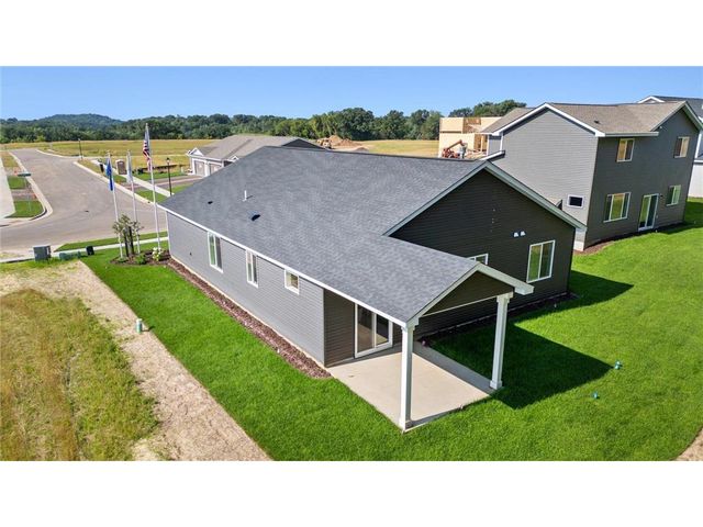 1105 Compton Avenue, River Falls, WI 54022