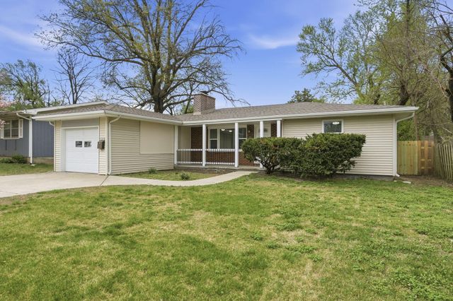 1448 E Seminole Street, Springfield, MO 65804