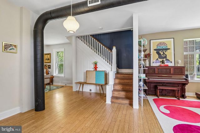 135 W MOUNT PLEASANT AVE, Philadelphia, PA 19119