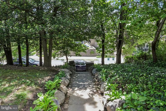 135 W MOUNT PLEASANT AVE, Philadelphia, PA 19119