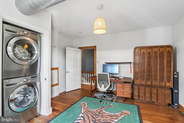 135 W MOUNT PLEASANT AVE, Philadelphia, PA 19119