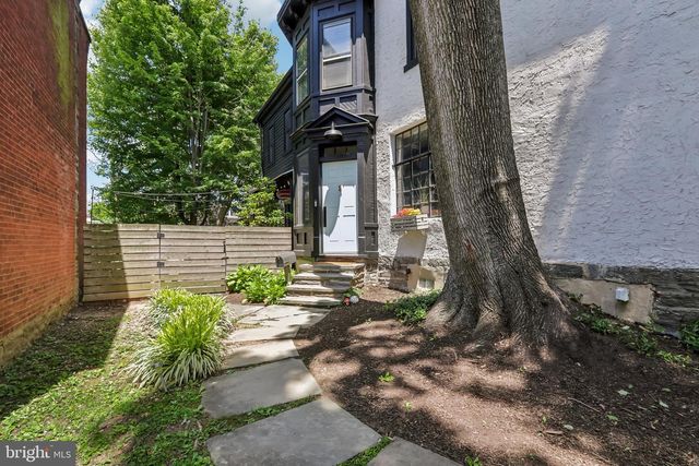 135 W MOUNT PLEASANT AVE, Philadelphia, PA 19119