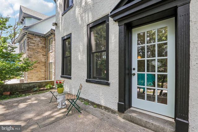 135 W MOUNT PLEASANT AVE, Philadelphia, PA 19119