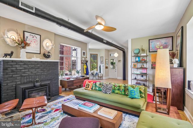 135 W MOUNT PLEASANT AVE, Philadelphia, PA 19119