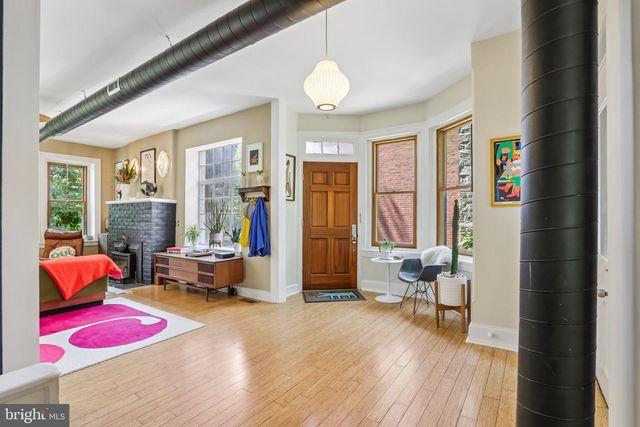 135 W MOUNT PLEASANT AVE, Philadelphia, PA 19119
